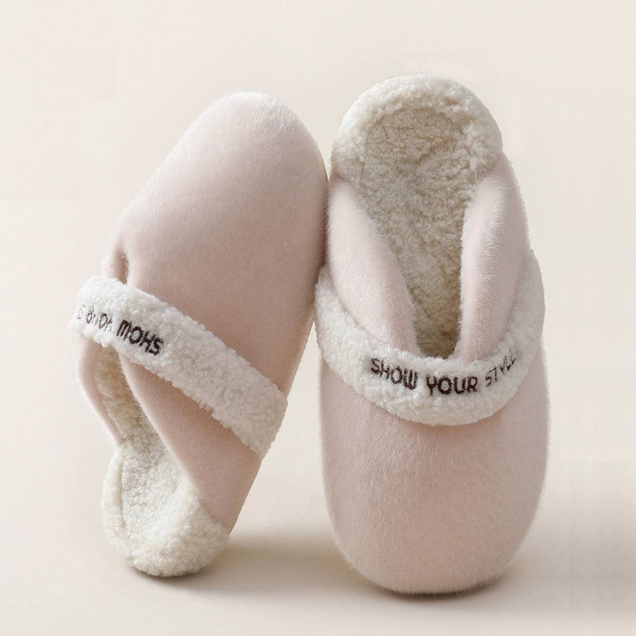 Women Cozy Plush Indoor Slippers – Warm Fleece Lining, Anti-Slip Sole, Comfy Cloud-Like House Shoes for Cold Weather
