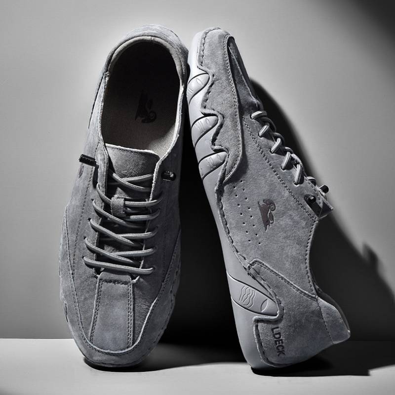 Casual Women’s Waterproof Barefoot Outdoor Shoes – Leather Minimalist Hiking & Driving Sneakers