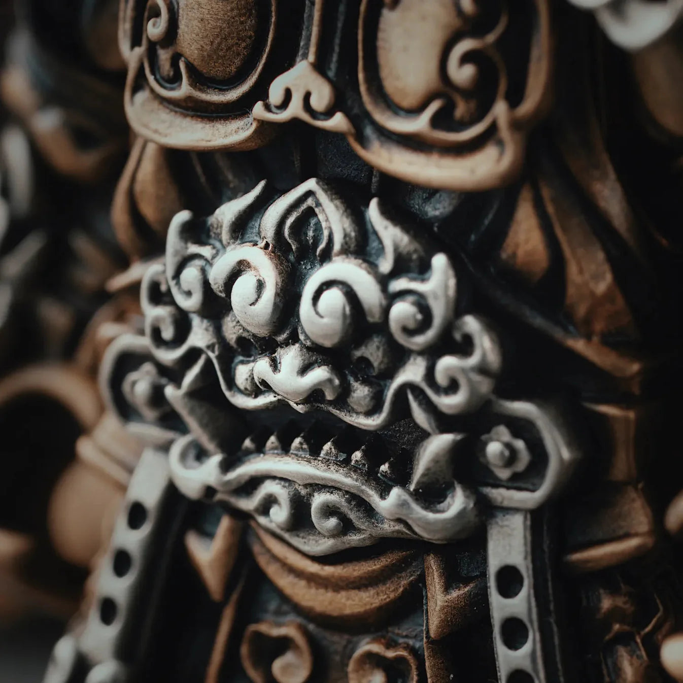 Magnetic Modular Metal Warrior Figurine – Premium Collectible Desk Display Gift