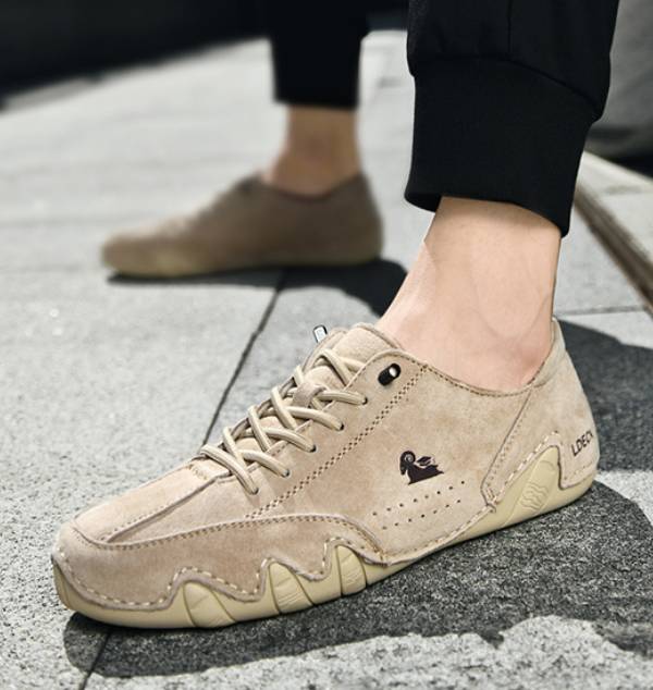 Casual Women’s Waterproof Barefoot Outdoor Shoes – Leather Minimalist Hiking & Driving Sneakers