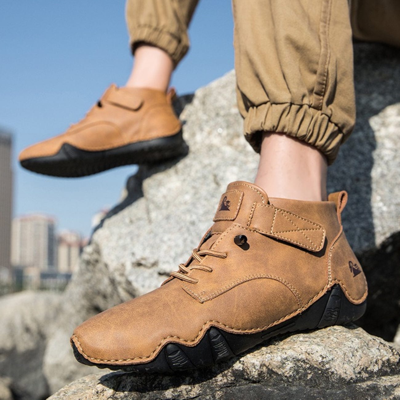 Men’s Waterproof Barefoot Hiking Boots – High-Top Soft Leather Outdoor Walking Shoes