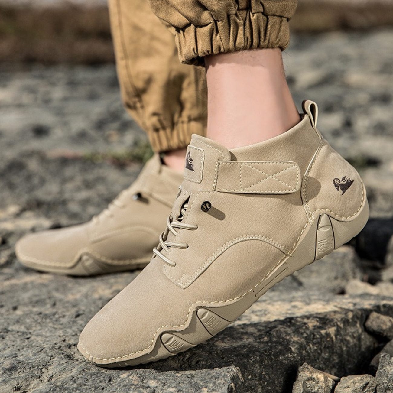 Men’s Waterproof Barefoot Hiking Boots – High-Top Soft Leather Outdoor Walking Shoes