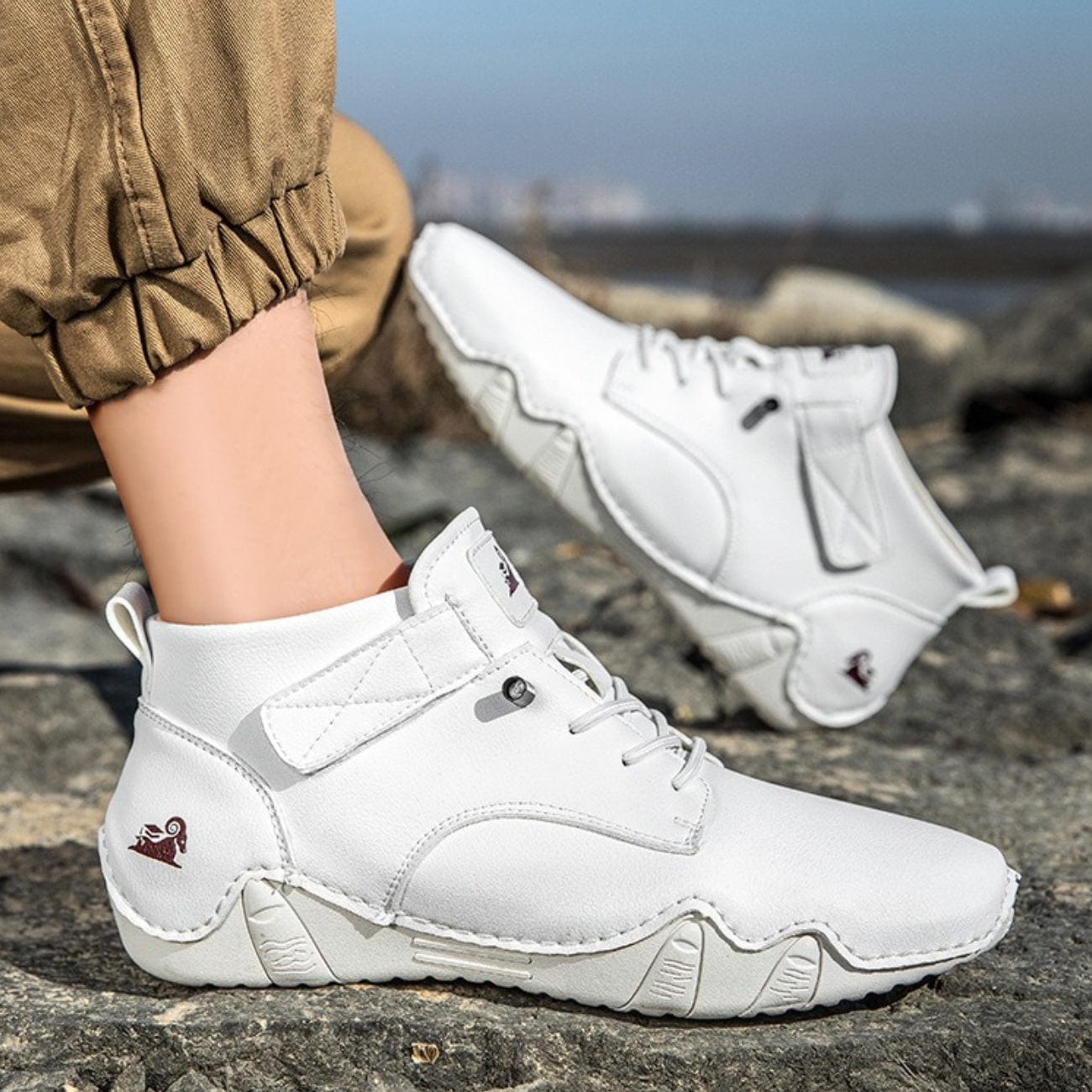 Men’s Waterproof Barefoot Hiking Boots – High-Top Soft Leather Outdoor Walking Shoes