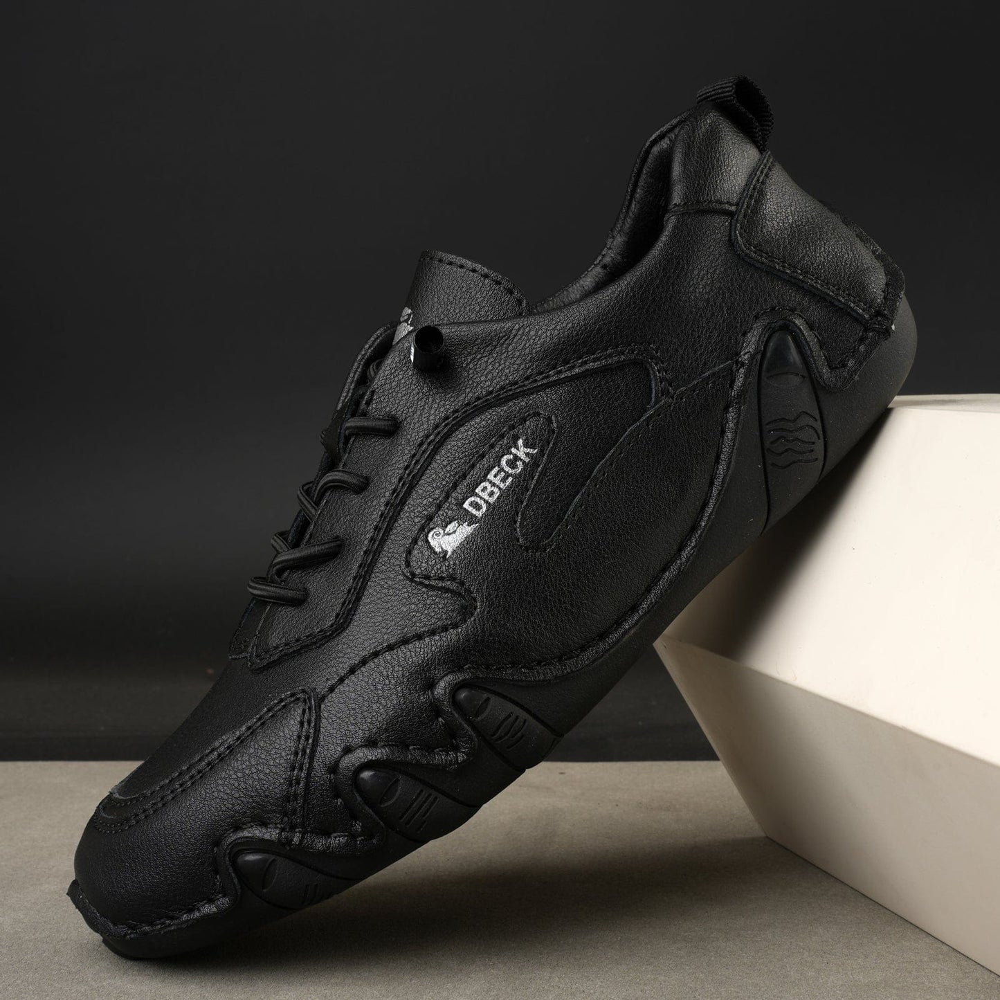 Dbeck: Women Outdoor Shoes for Hiking & Walking