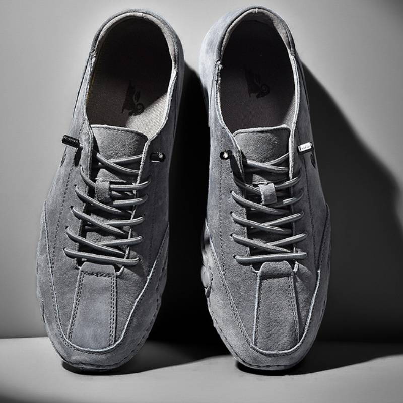 Casual Women’s Waterproof Barefoot Outdoor Shoes – Leather Minimalist Hiking & Driving Sneakers