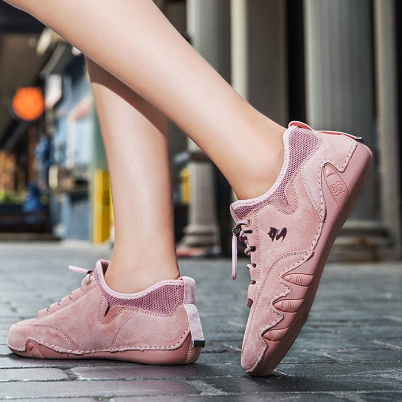 Women’s Waterproof Barefoot Outdoor Shoes – Leather Minimalist Hiking & Driving Sneakers D801