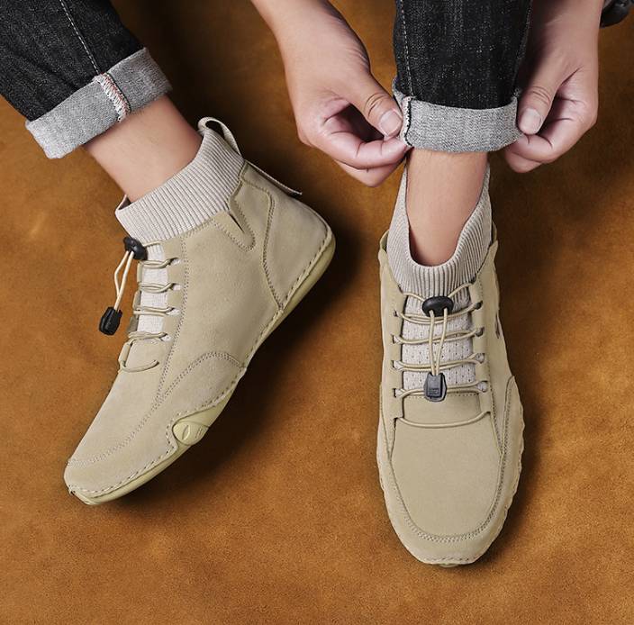 Men’s Lightweight Waterproof Leather Outdoor Walking Shoes – Comfortable High-Top Soft Barefoot Hiking Boots