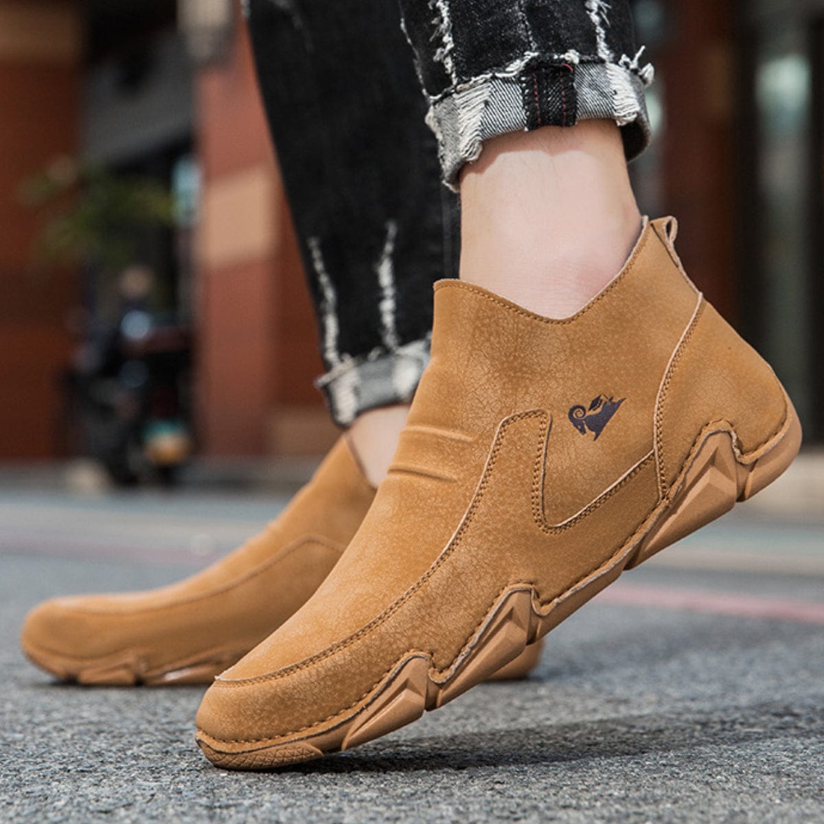 Men's Leather Outdoor Shoes Comfortable, Durable, and Stylish Slip-On Design for All Activities